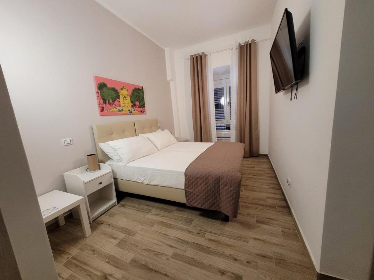 רומא Tiber Rooms Testaccio מראה חיצוני תמונה